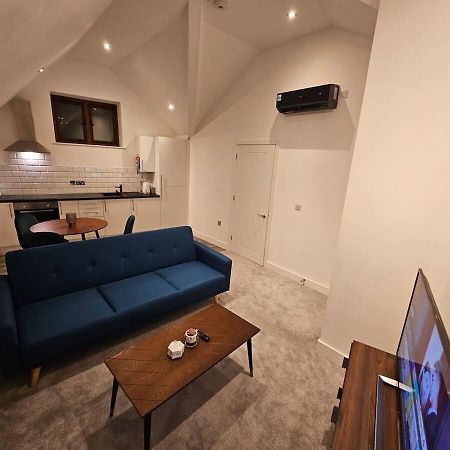 Aparotel Serviced Apartments - Stonehenge, Amesbury Town Centre Zimmer foto