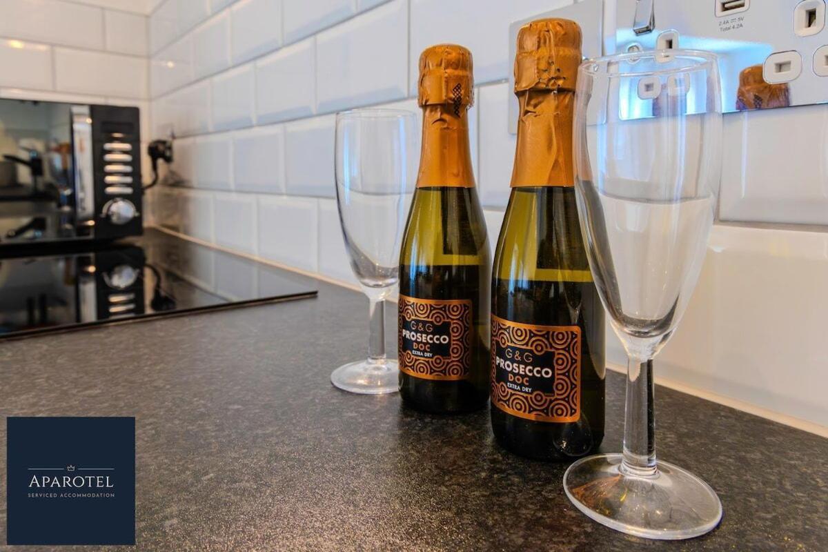 Aparotel Serviced Apartments - Stonehenge, Amesbury Town Centre Zimmer foto