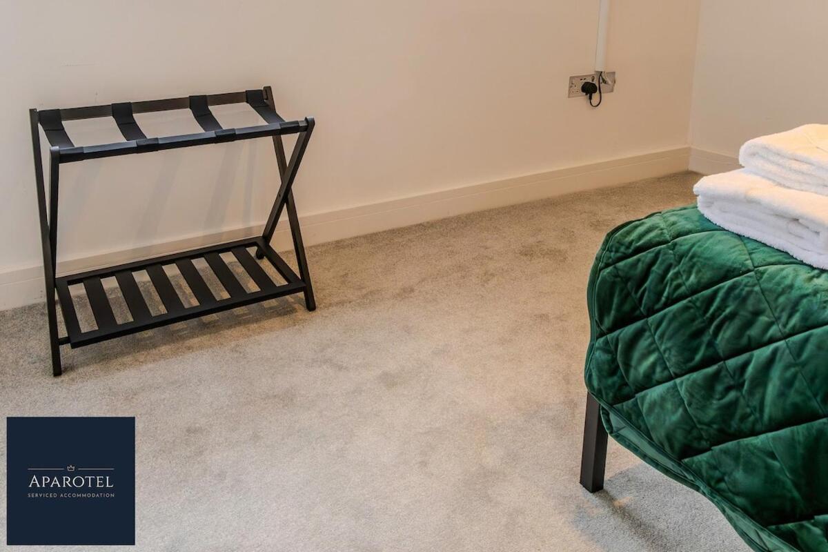 Aparotel Serviced Apartments - Stonehenge, Amesbury Town Centre Zimmer foto