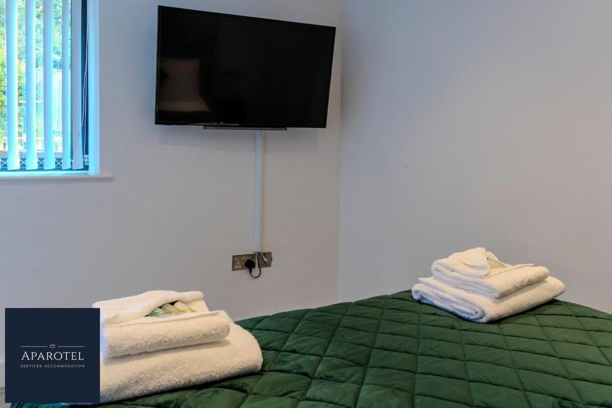 Aparotel Serviced Apartments - Stonehenge, Amesbury Town Centre Zimmer foto