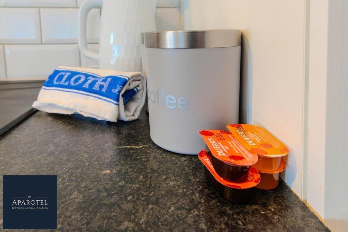 Aparotel Serviced Apartments - Stonehenge, Amesbury Town Centre Zimmer foto