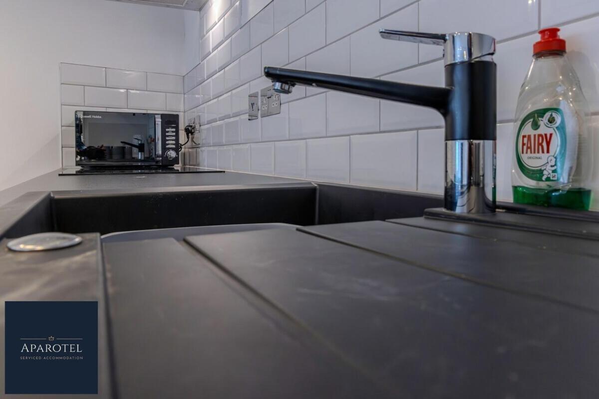 Aparotel Serviced Apartments - Stonehenge, Amesbury Town Centre Zimmer foto