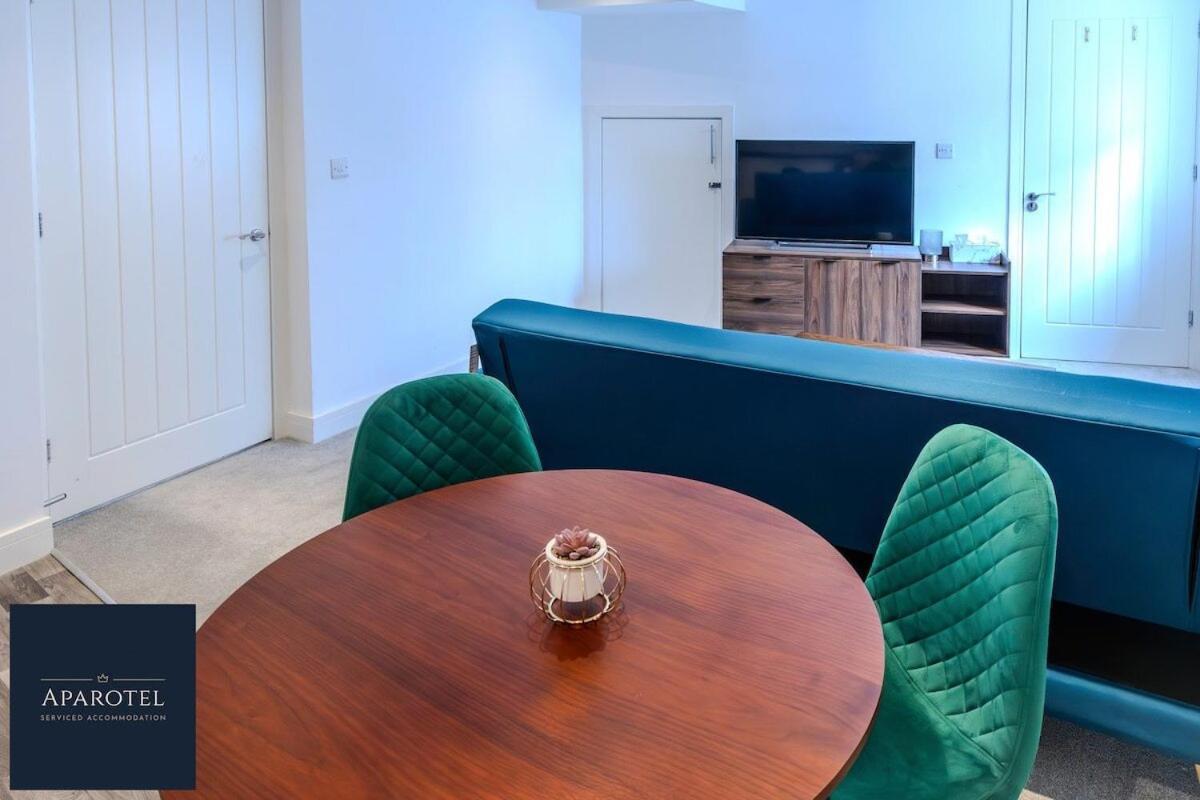 Aparotel Serviced Apartments - Stonehenge, Amesbury Town Centre Zimmer foto