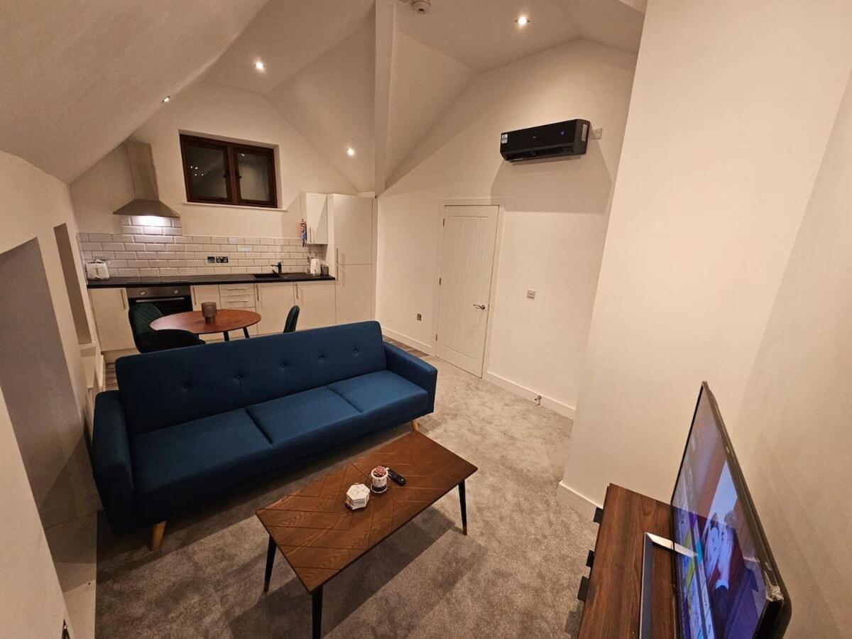 Aparotel Serviced Apartments - Stonehenge, Amesbury Town Centre Zimmer foto