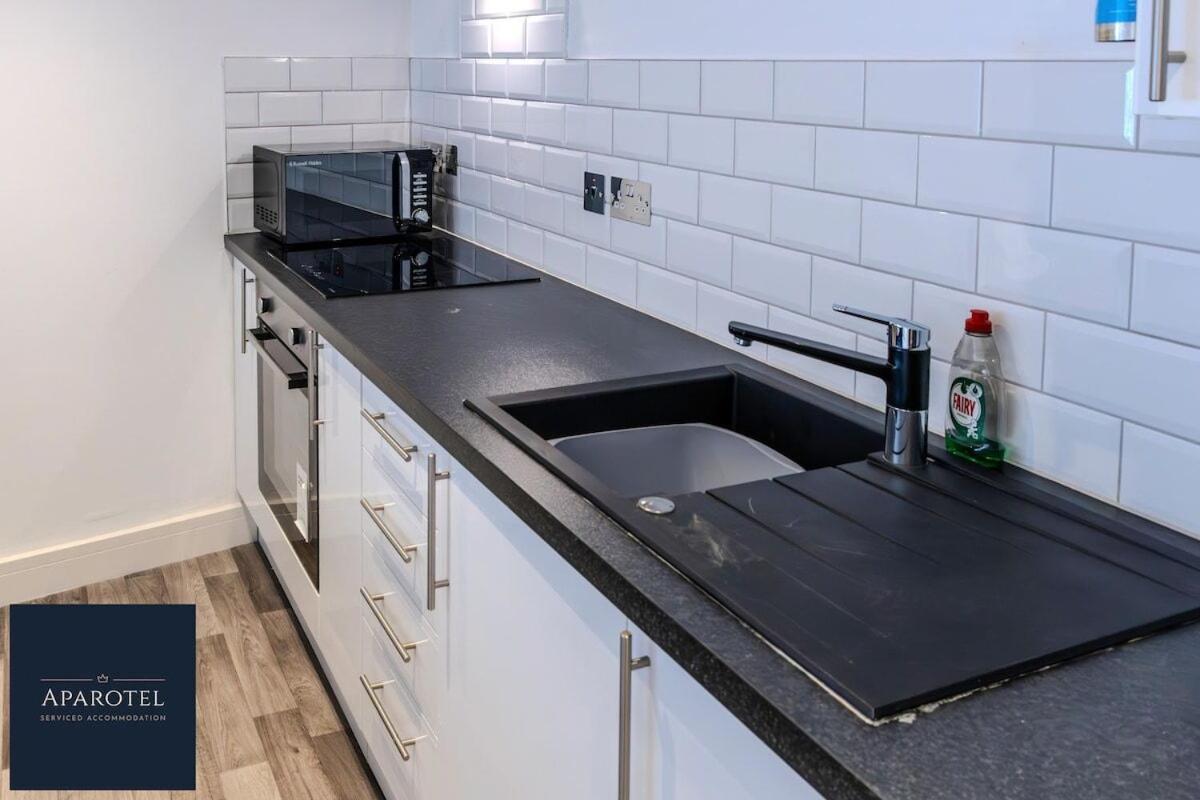 Aparotel Serviced Apartments - Stonehenge, Amesbury Town Centre Zimmer foto