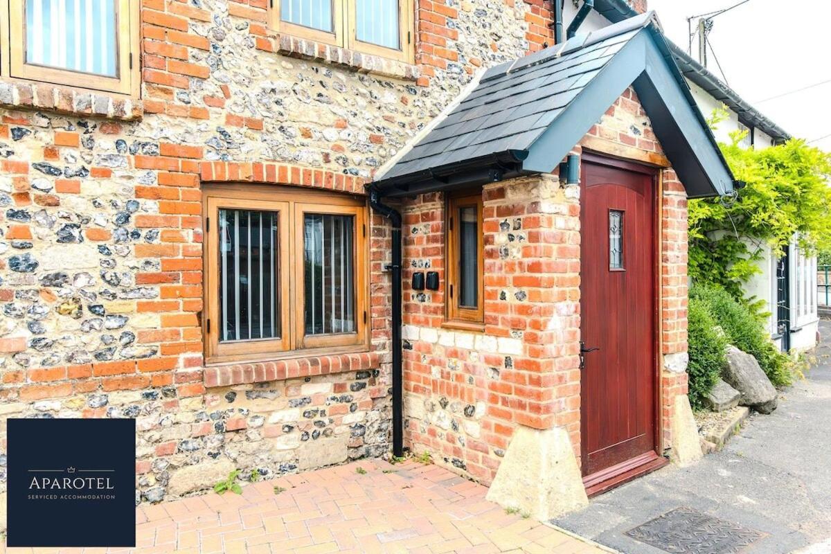 Aparotel Serviced Apartments - Stonehenge, Amesbury Town Centre Zimmer foto