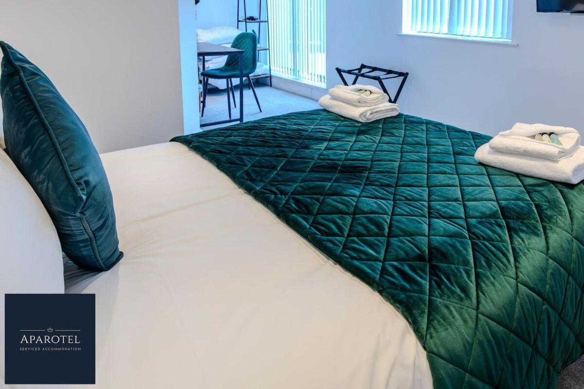 Aparotel Serviced Apartments - Stonehenge, Amesbury Town Centre Zimmer foto