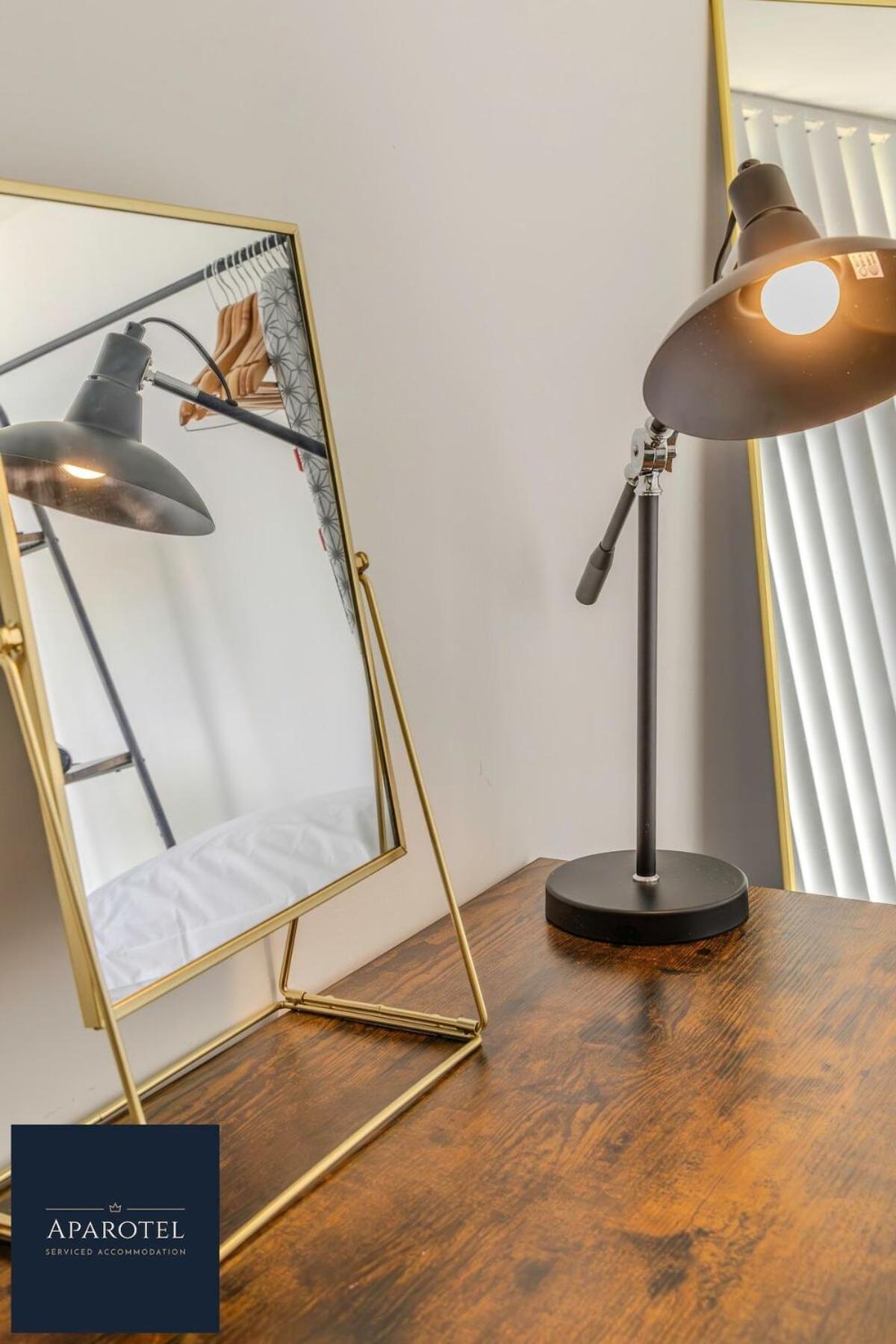 Aparotel Serviced Apartments - Stonehenge, Amesbury Town Centre Zimmer foto